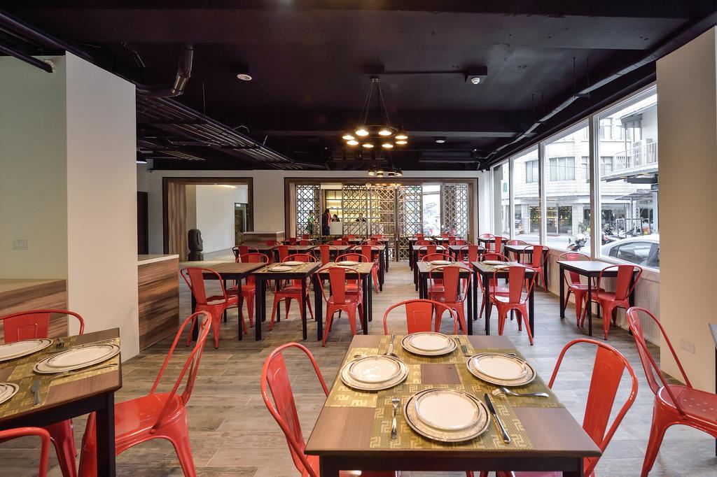 Home Rest Hotel Taitung Екстериор снимка