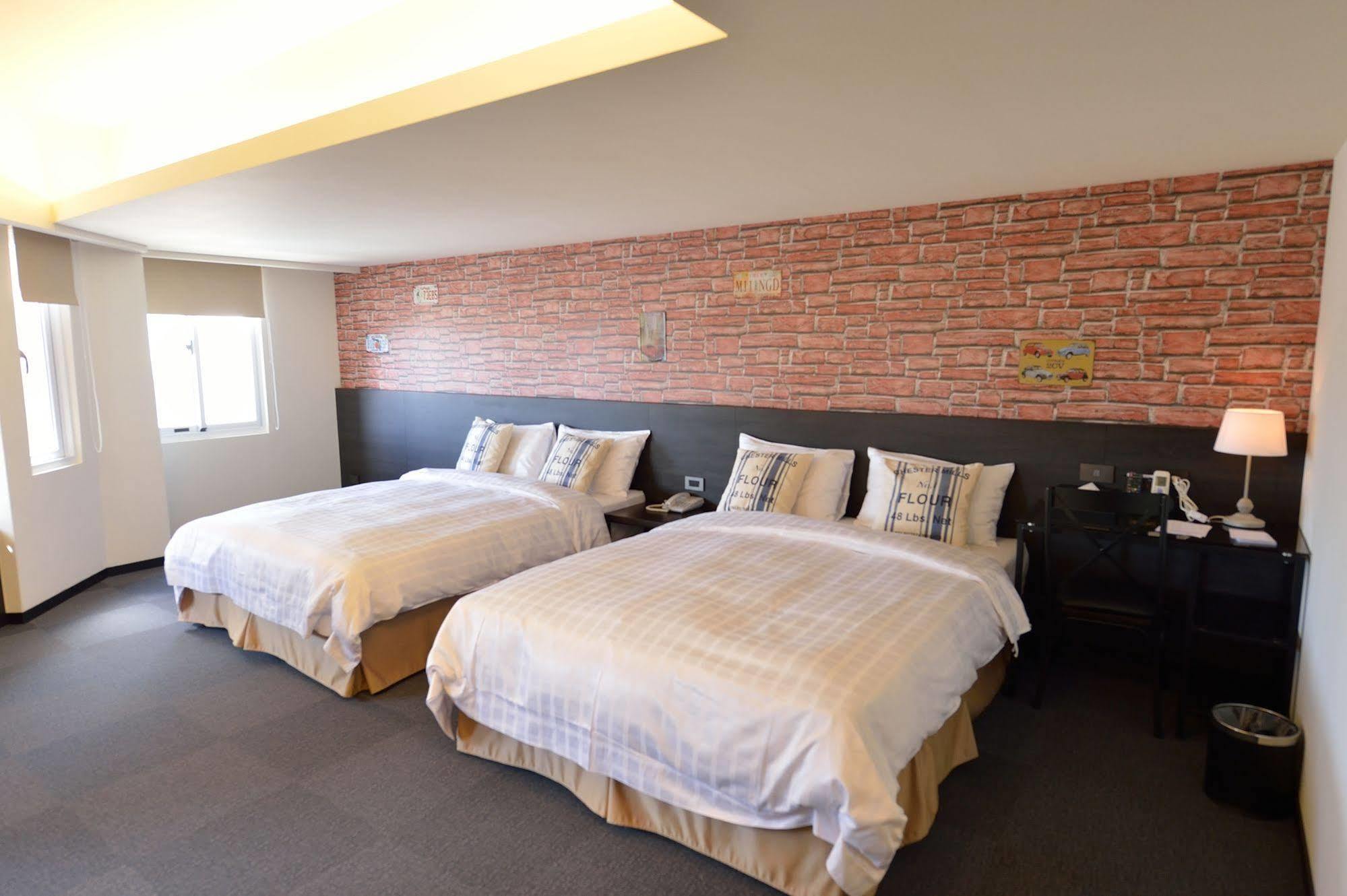 Home Rest Hotel Taitung Екстериор снимка