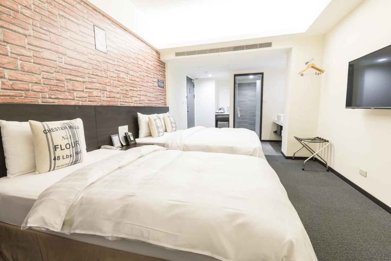 Home Rest Hotel Taitung Екстериор снимка