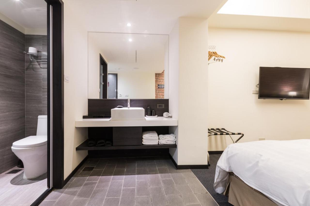 Home Rest Hotel Taitung Екстериор снимка